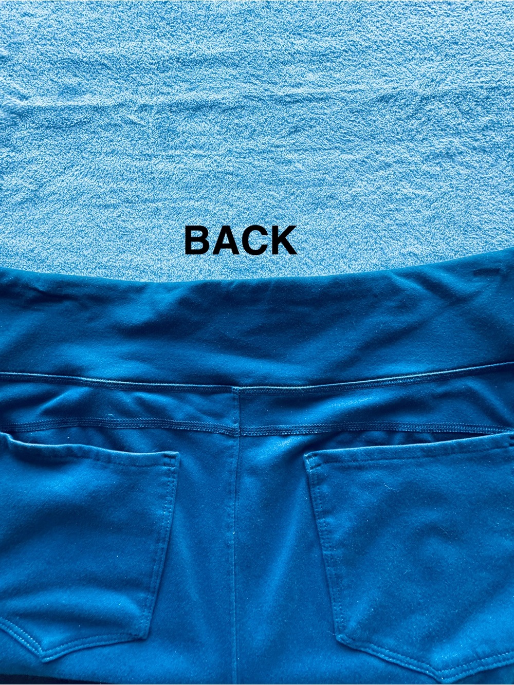 DULUTH NAMASTASH SIZE LARGE Navy with Zippered CARGO Pockets - Picture 2 of 8